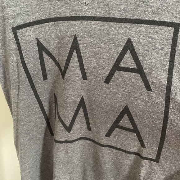 Oversized “MAMA” tshirt - Picture 3 of 4
